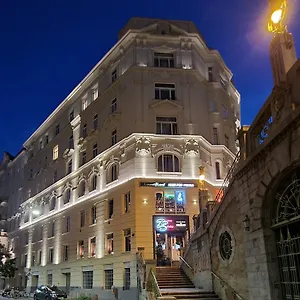 4* Konukevi Mozart - Newly Renovated